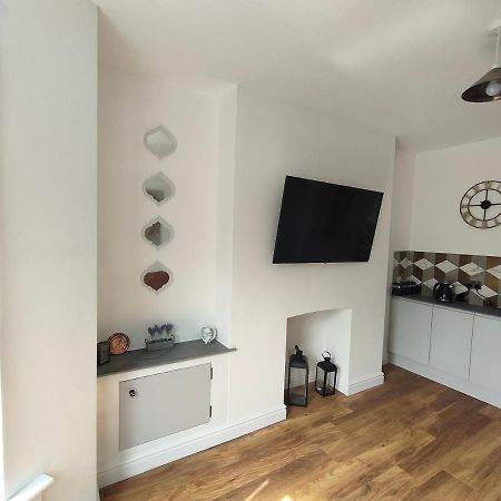 Lovely Refurbished Apartments, Morecambe Promenade المظهر الخارجي الصورة