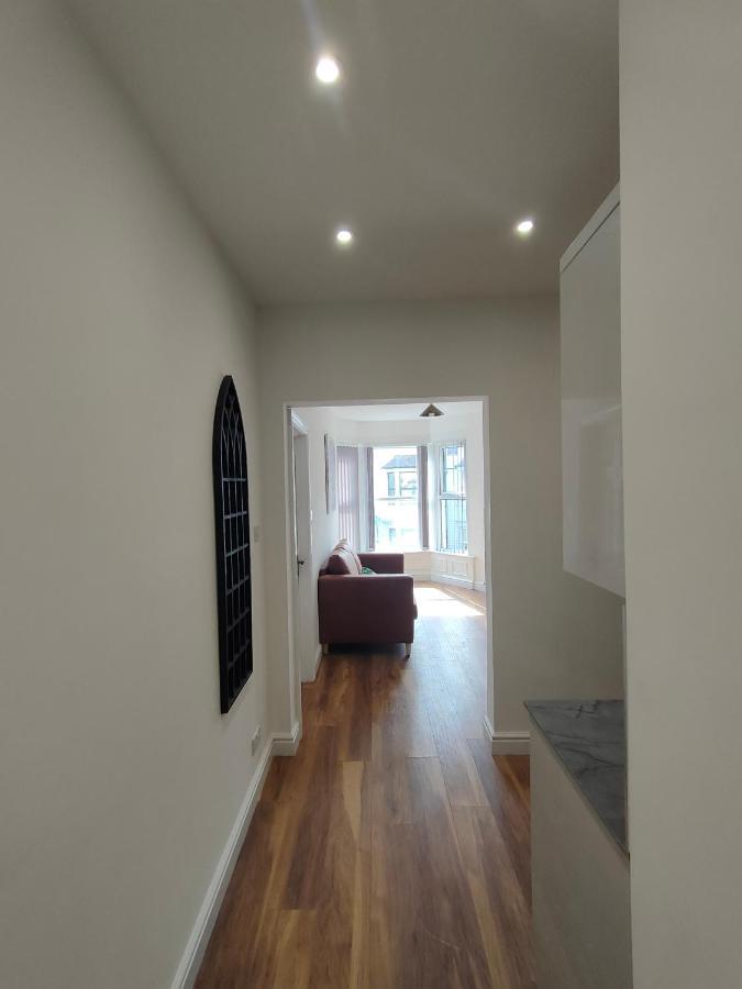 Lovely Refurbished Apartments, Morecambe Promenade المظهر الخارجي الصورة